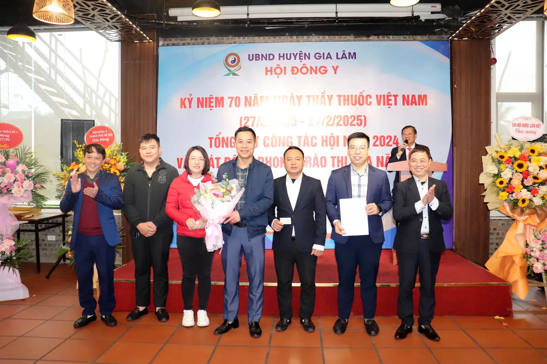 Hội Đông y huyện Gia Lâm tổng kết công tác hội năm 2024; gặp mặt kỷ niệm 70 năm ngày thầy thuốc Việt Nam (27/2/1955 - 27/2/2025)
